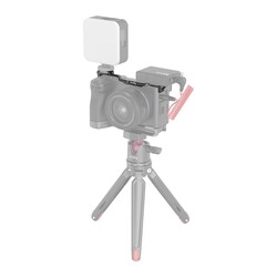 4339 platta med dubbla blixtskofästen för Sony A6700