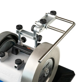 MB-102 Multifäste