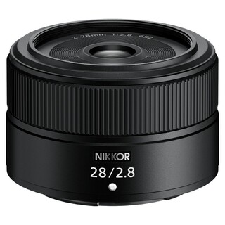 Nikkor Z 28mm f/2,8 (fullformat)