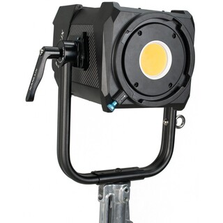 Evoke 1200 Spot Light, kraftfull videobelysning