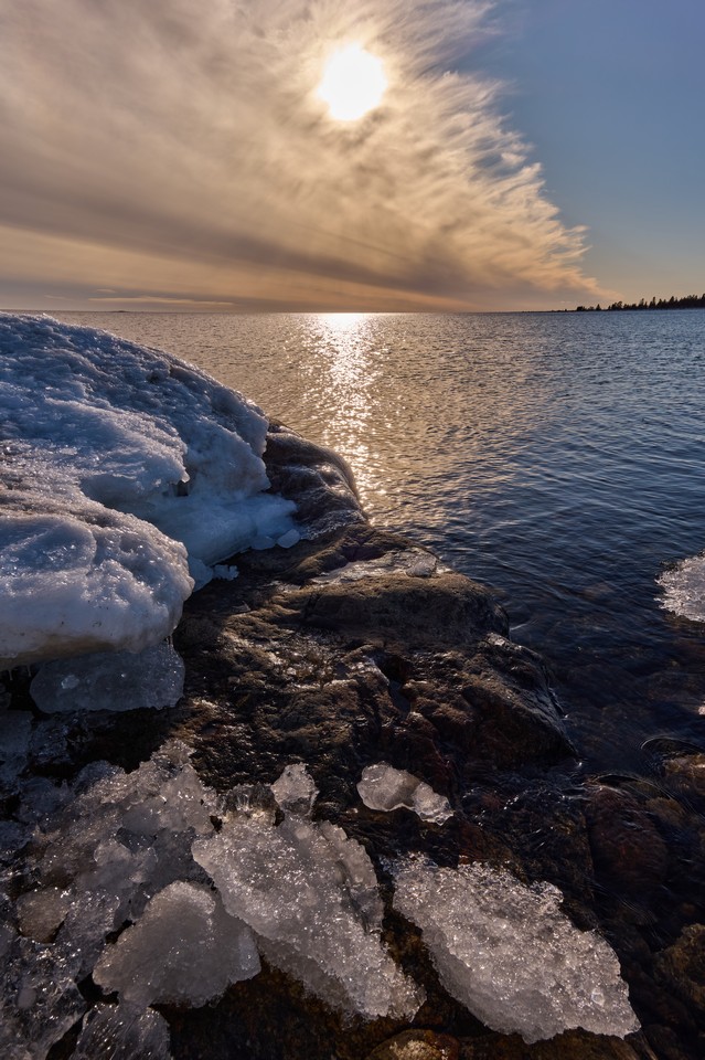 Panasonic S1R II_16w.jpg