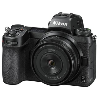 Nikkor Z 26mm f/2,8 (fullformat)