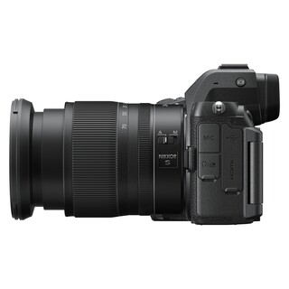Z5 II kamerahus + Nikkor 24-70mm f/4 S